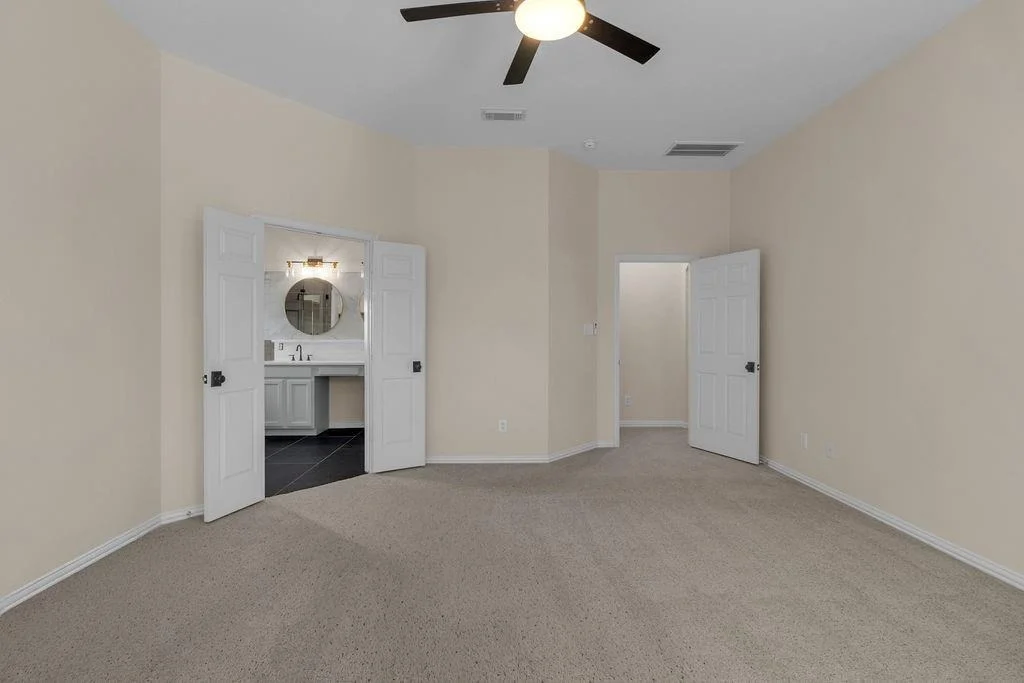 Photo of 215 Briar Trace Lane