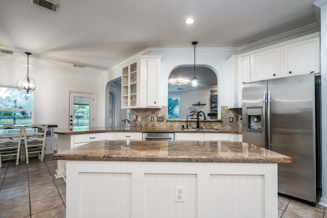 Photo of 15903 Lake Loop Drive