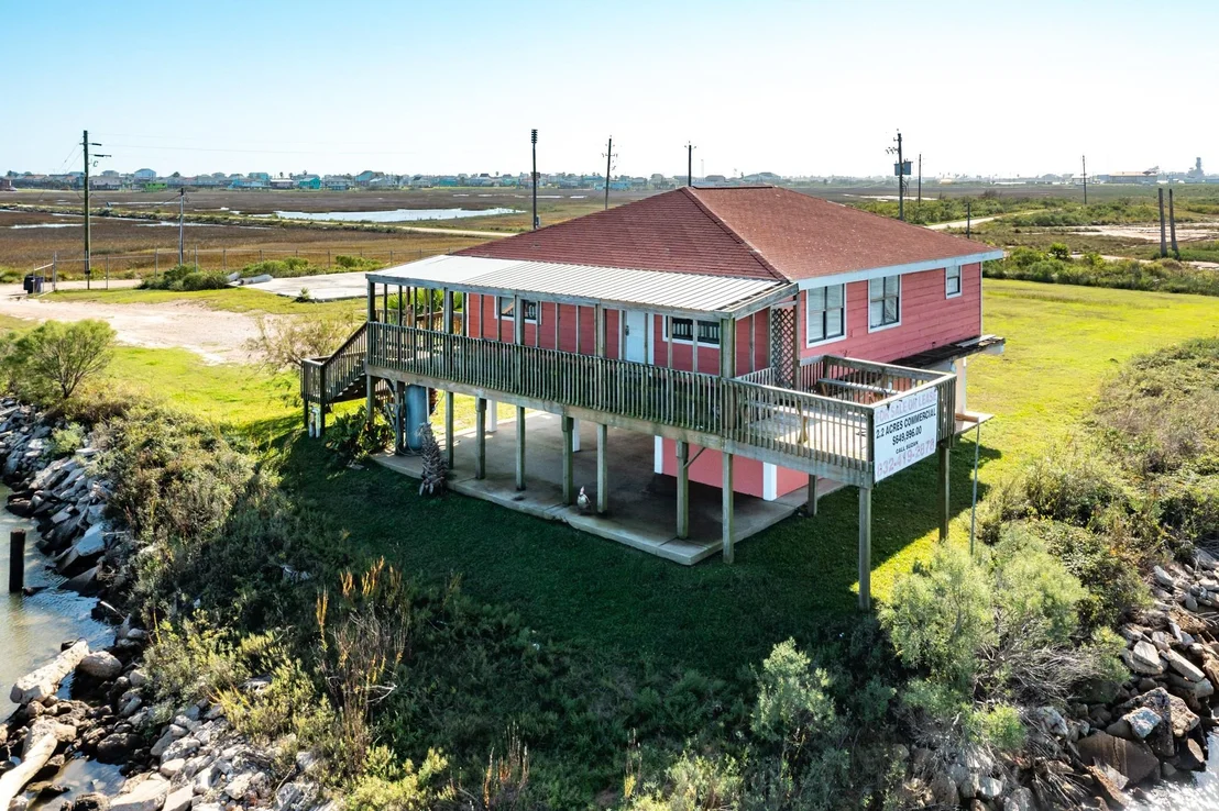 Photo of 606 Canal Drive