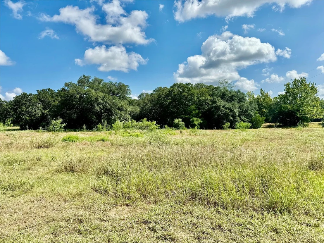 Photo of 1356 Private Road 4007