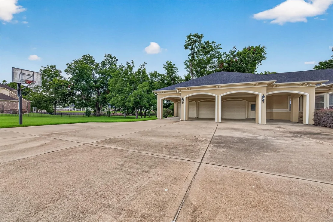 Photo of 4011 Westerdale Drive