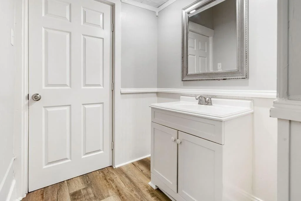 Photo of 1211 W 2nd Street