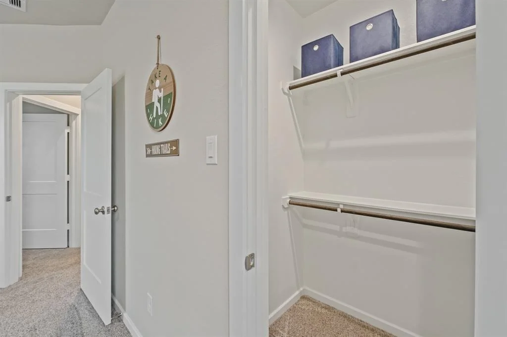 Photo of 4739 Vaughan Way