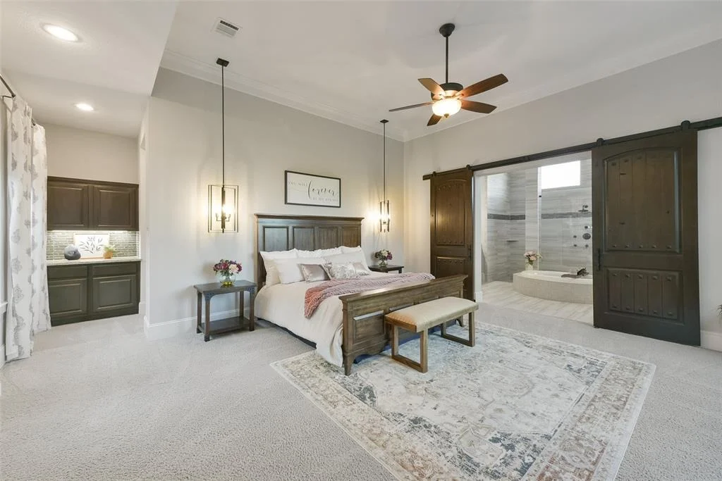 Photo of 6914 Harvest Lane