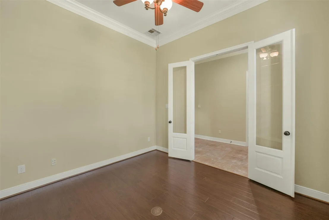 Photo of 2307 Draycutt Drive