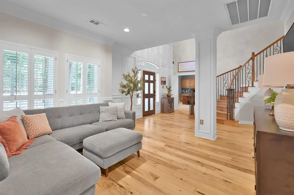 Photo of 10326 Paradise Valley Drive