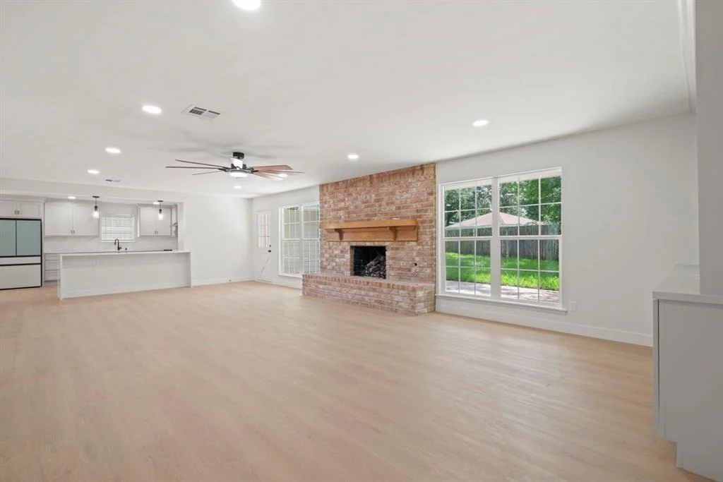 Photo of 8215 Twining Oaks Lane