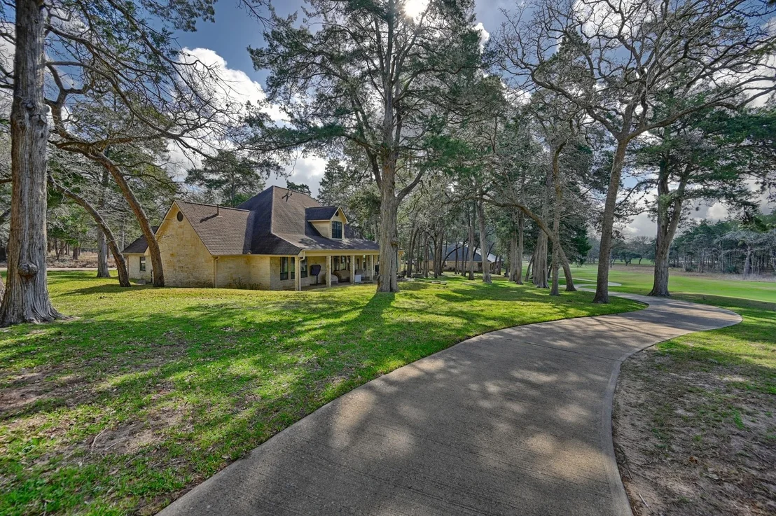 Photo of 111 Oakmont Drive