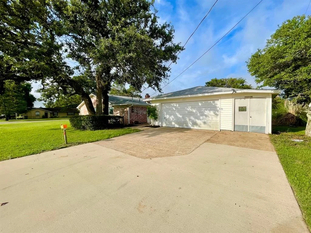 Photo of 2 Gloccommora Lane