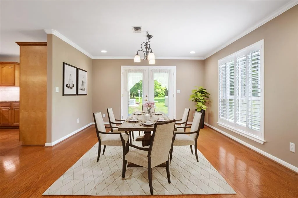 Photo of 90 Westwood Drive E