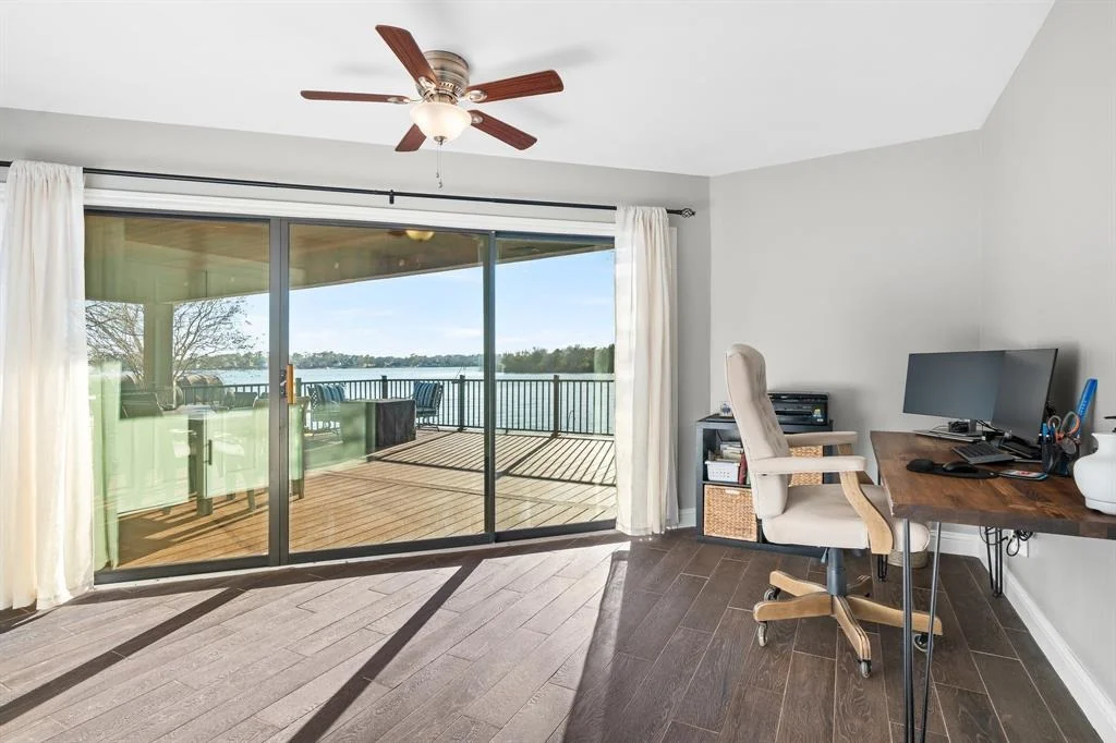 Photo of 3343 Torrey Pines Drive