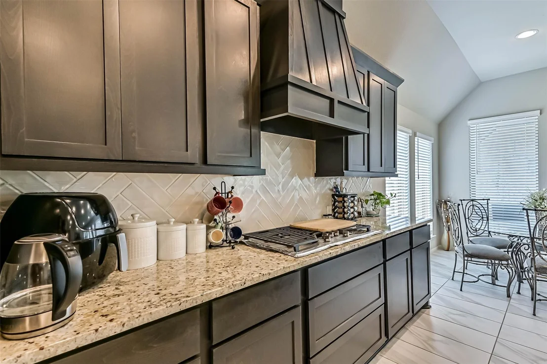 Photo of 5138 Walnut Grove Lane
