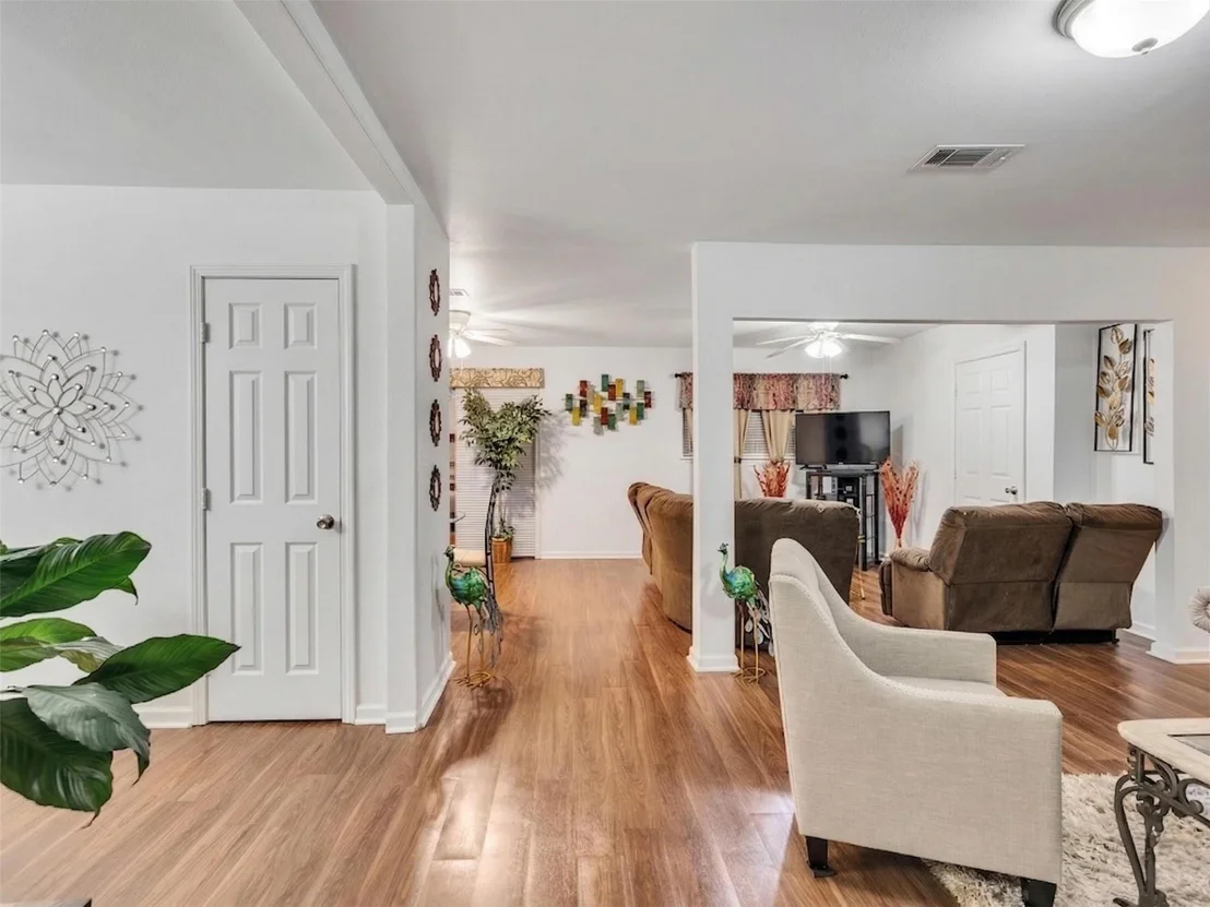 Photo of 7426 Nightingale Circle