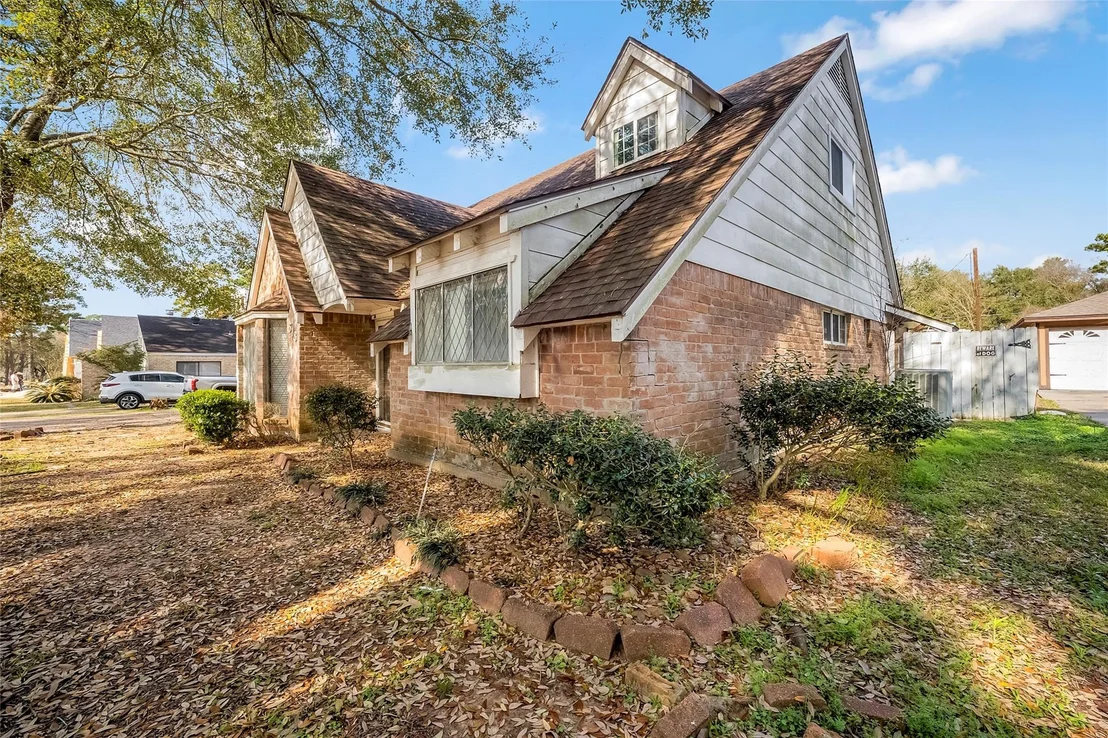 Photo of 618 Cypresswood Drive