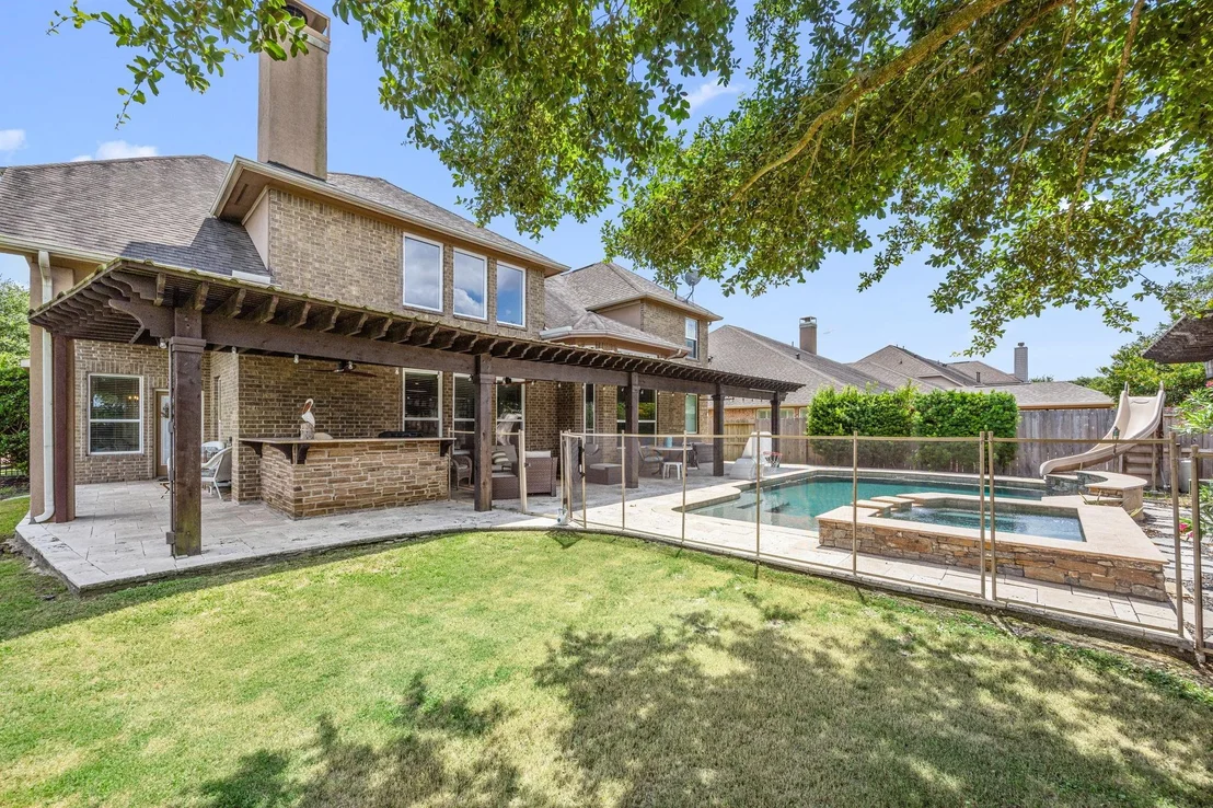 Photo of 28002 Nobbe Hollow Drive