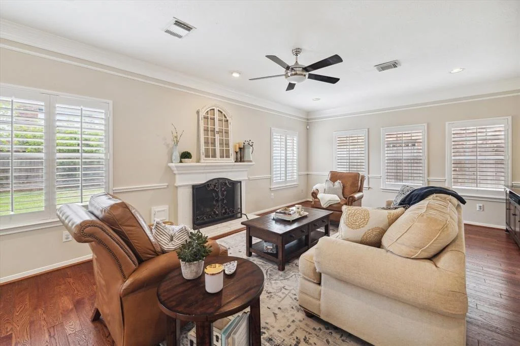 Photo of 13923 Roxton Drive