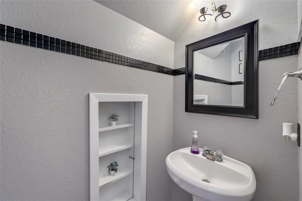 Photo of 1611 Palcio Real Drive