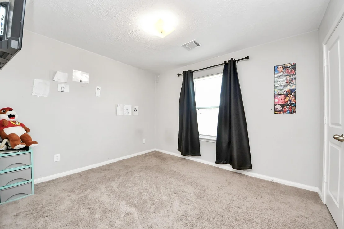 Photo of 696 Road 5105