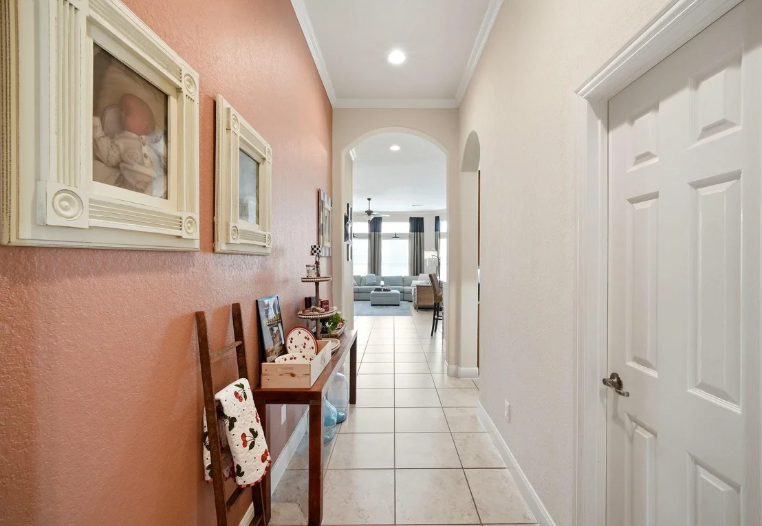 Photo of 25910 Northcrest Drive
