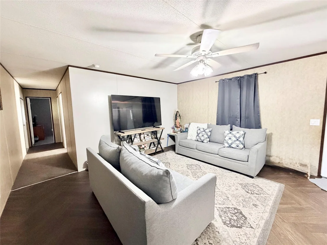 Photo of 24178 Lilac Way