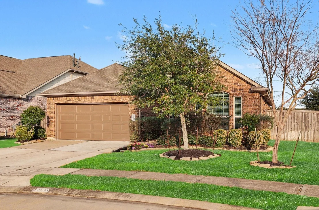 Photo of 17506 Field Row Trail