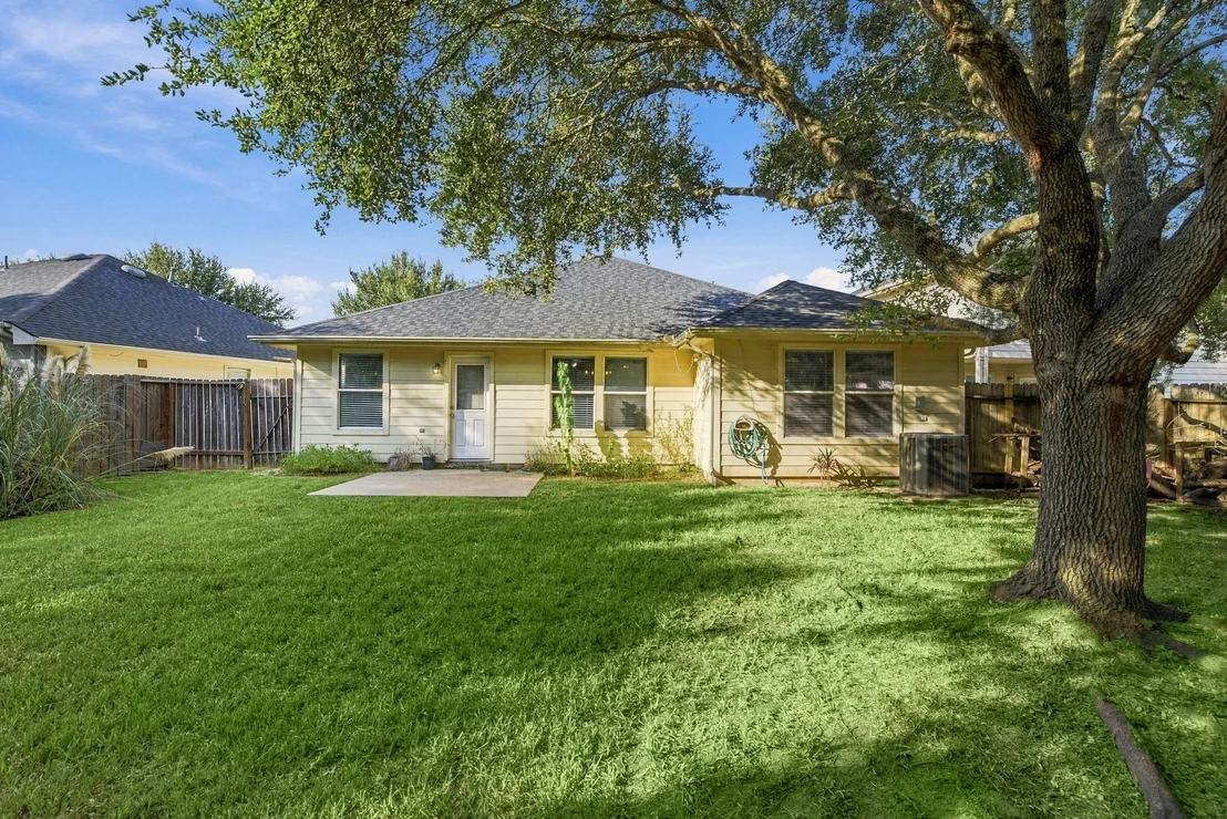 Photo of 6754 River Ridge Lane
