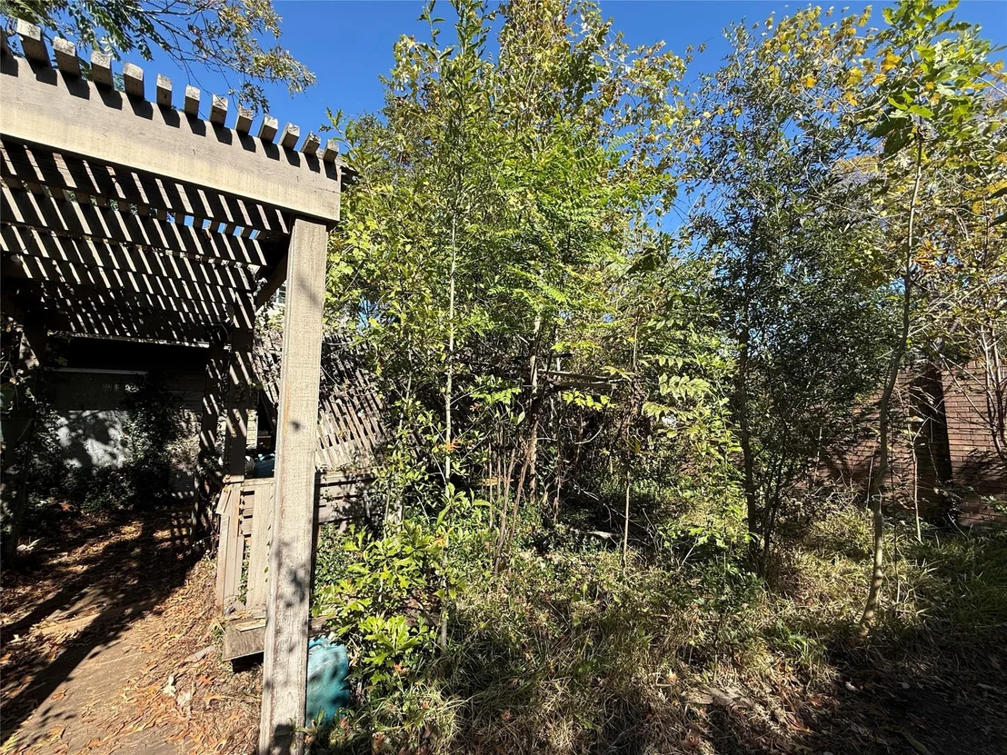 Photo of 9314 Lugary Drive