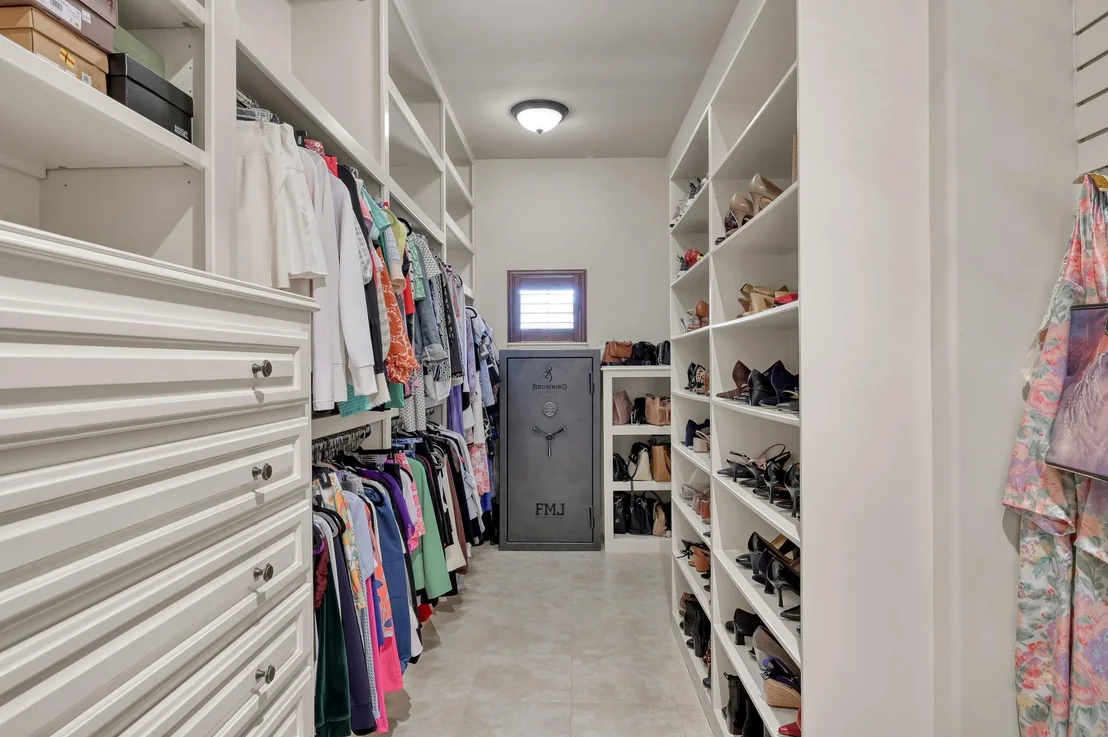 Photo of 12324 White Oak Point