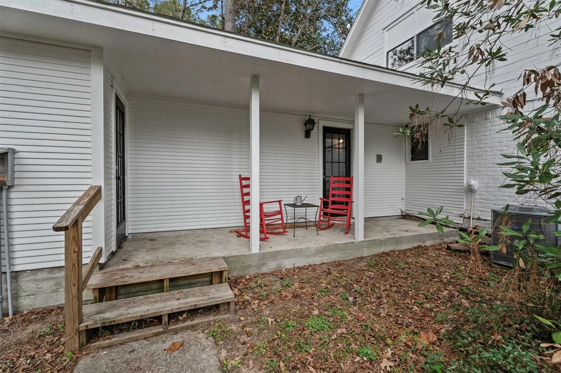 Photo of 2322 Shadow Glen