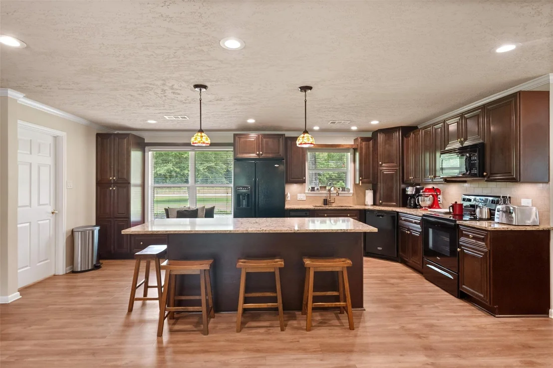 Photo of 115 County Road 3189c
