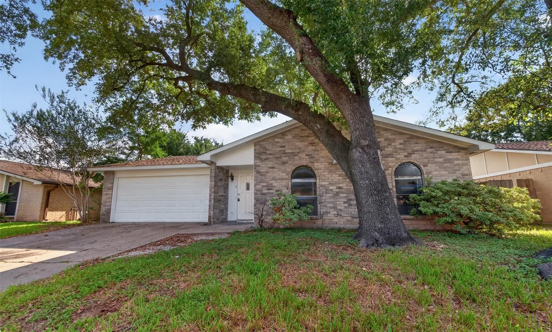 Photo of 5110 Lerwick Drive