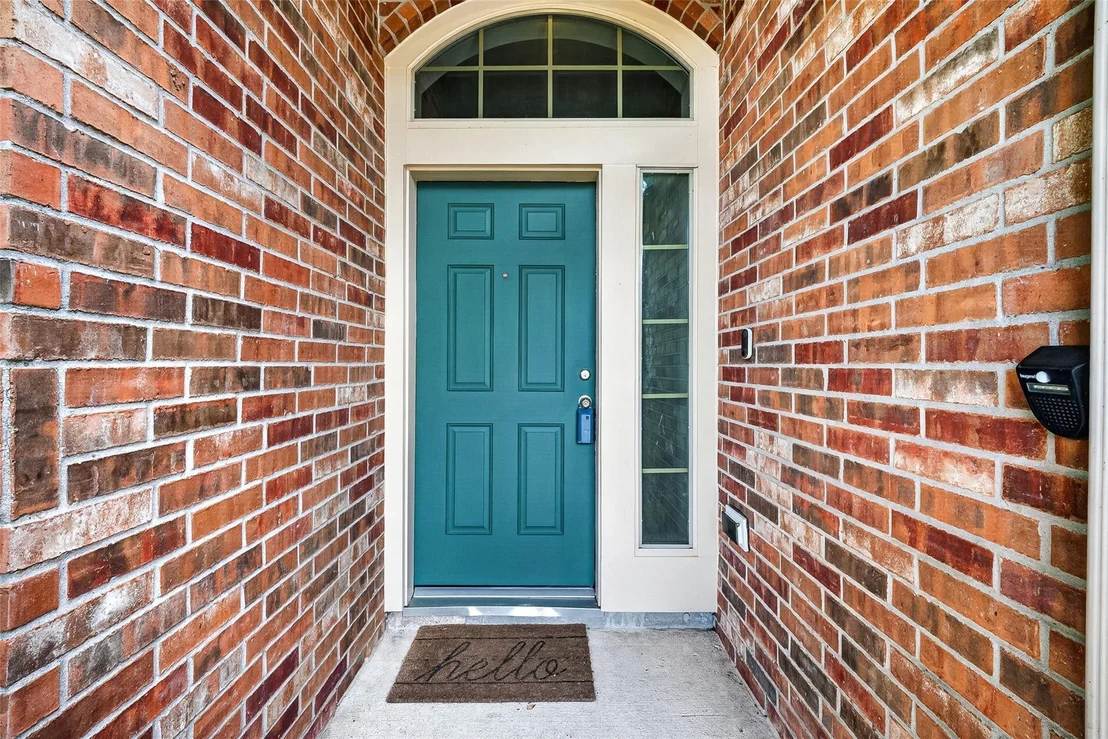 Photo of 5606 Walnut Glen Lane