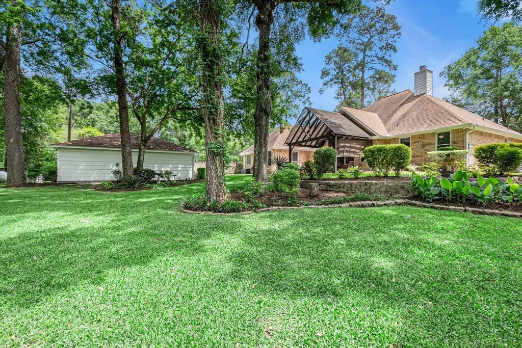Photo of 24919 Silver Leaf Street