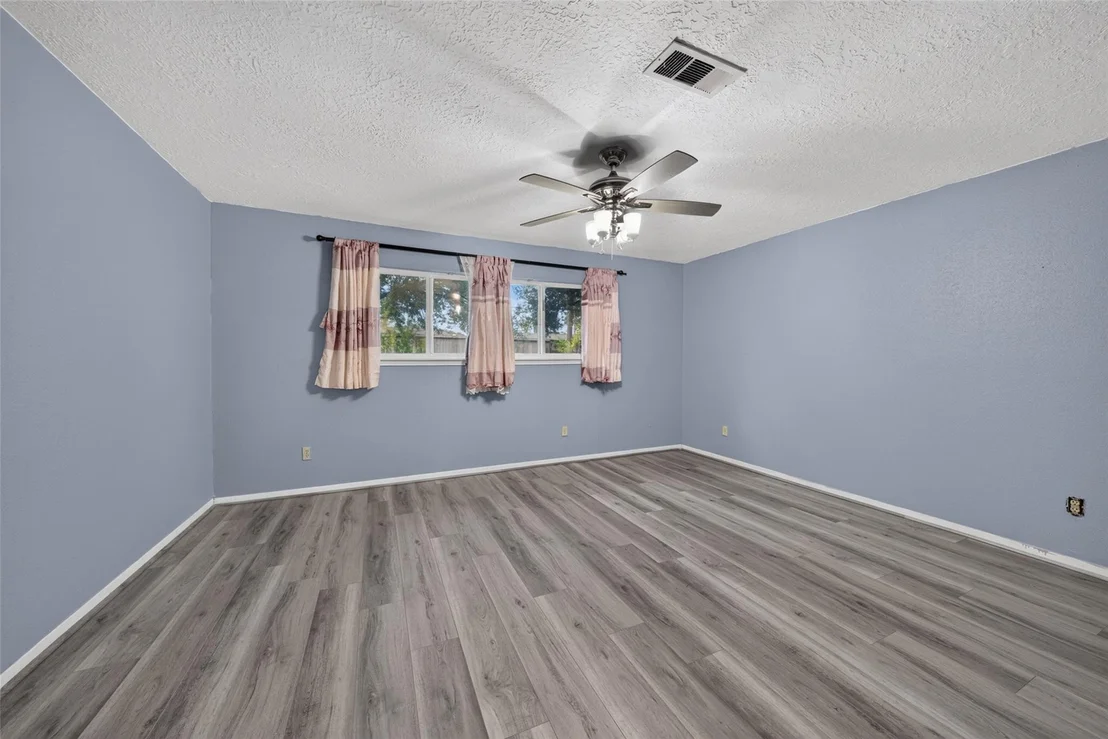 Photo of 5714 Arbor Vitae Drive