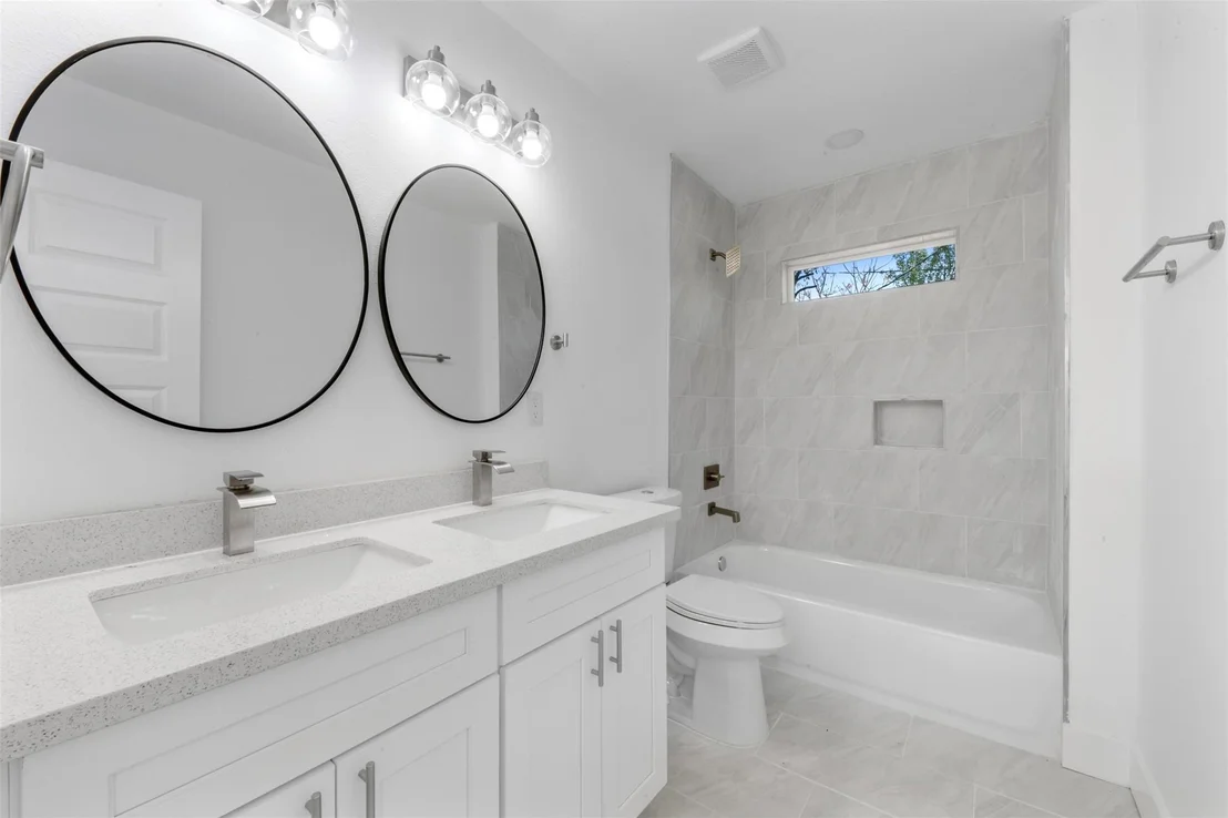 Photo of 2311 Pomona Drive