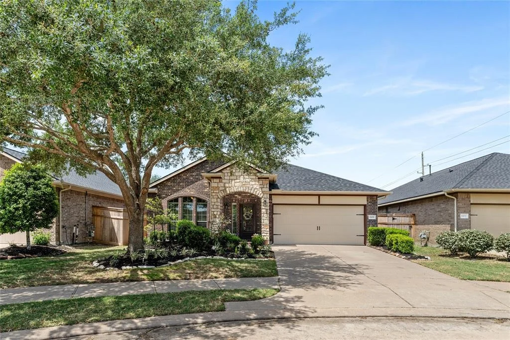 Photo of 6106 Harmony Park Lane