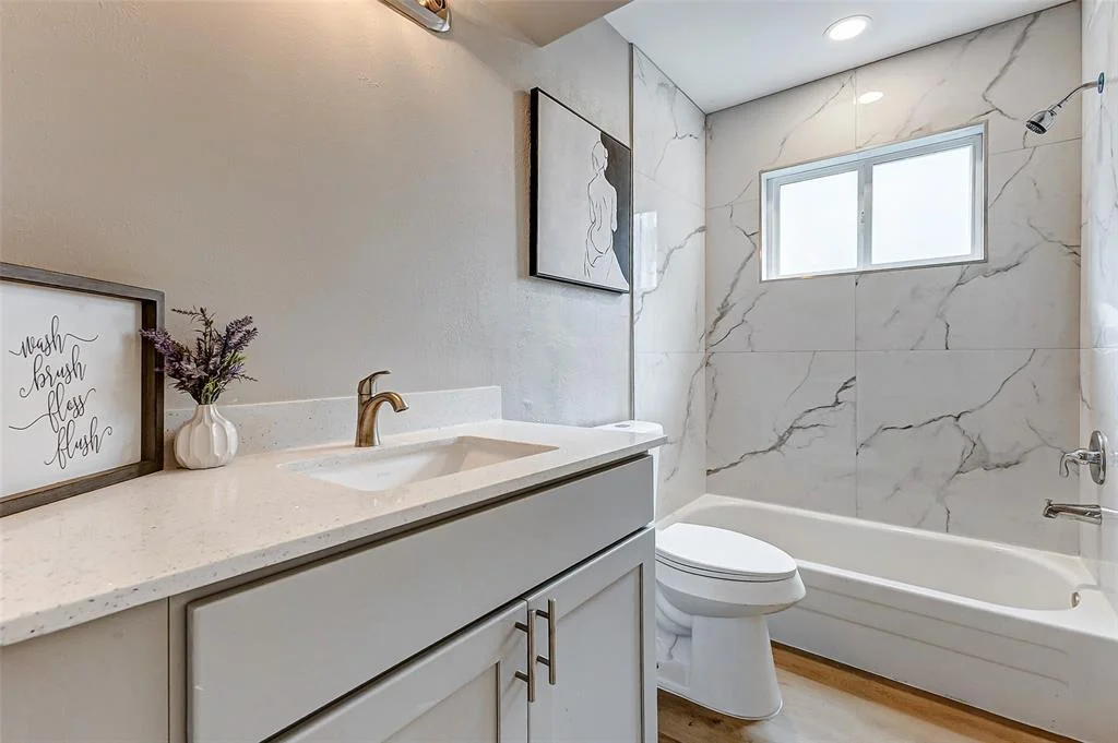 Photo of 6018 Benning Drive