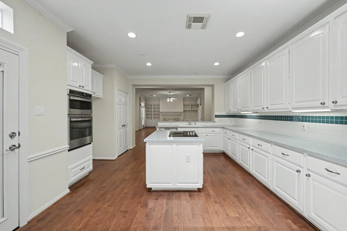 Photo of 22 N Castlegreen Circle