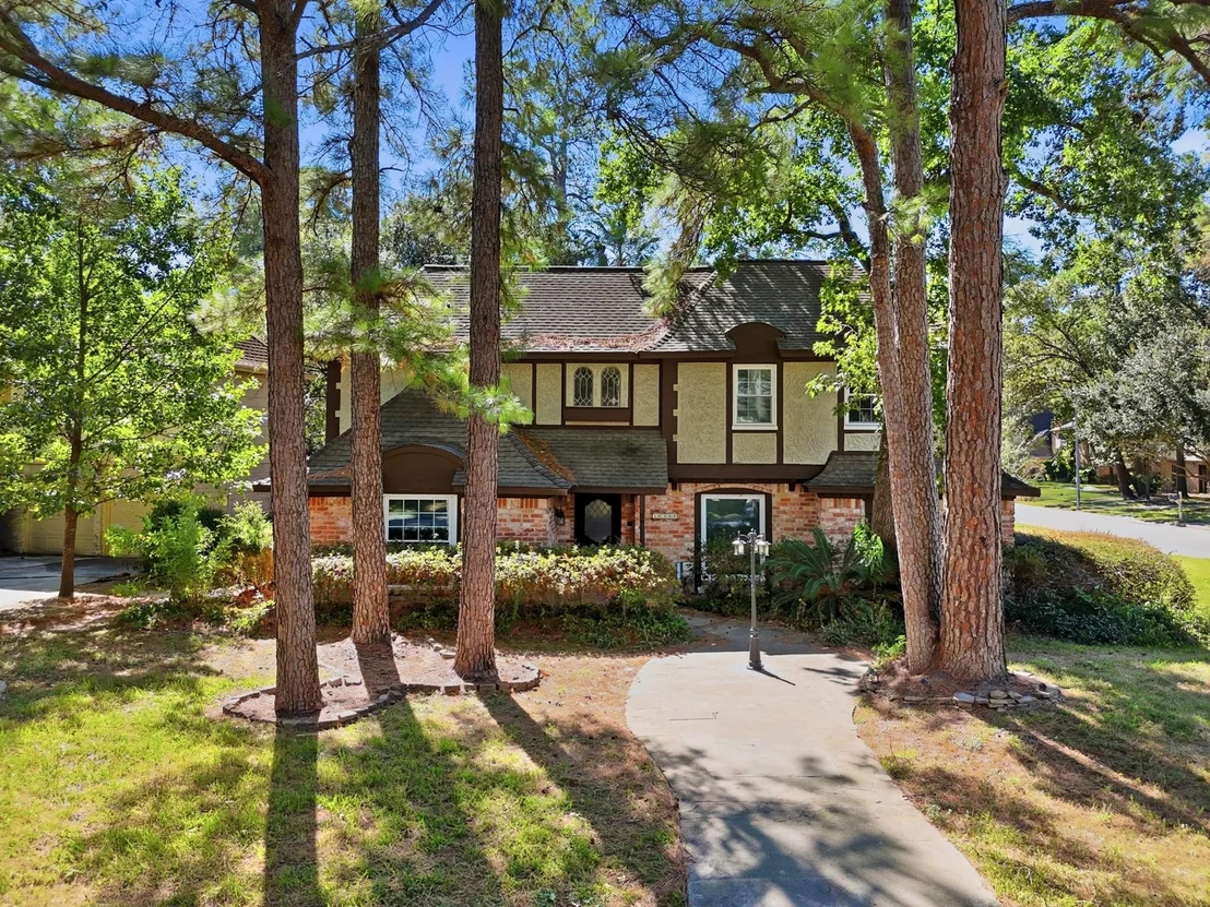 Photo of 16155 Hexham Drive