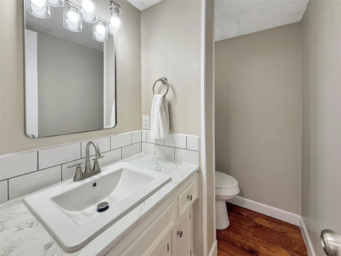 Photo of 447 Pinehurst Drive