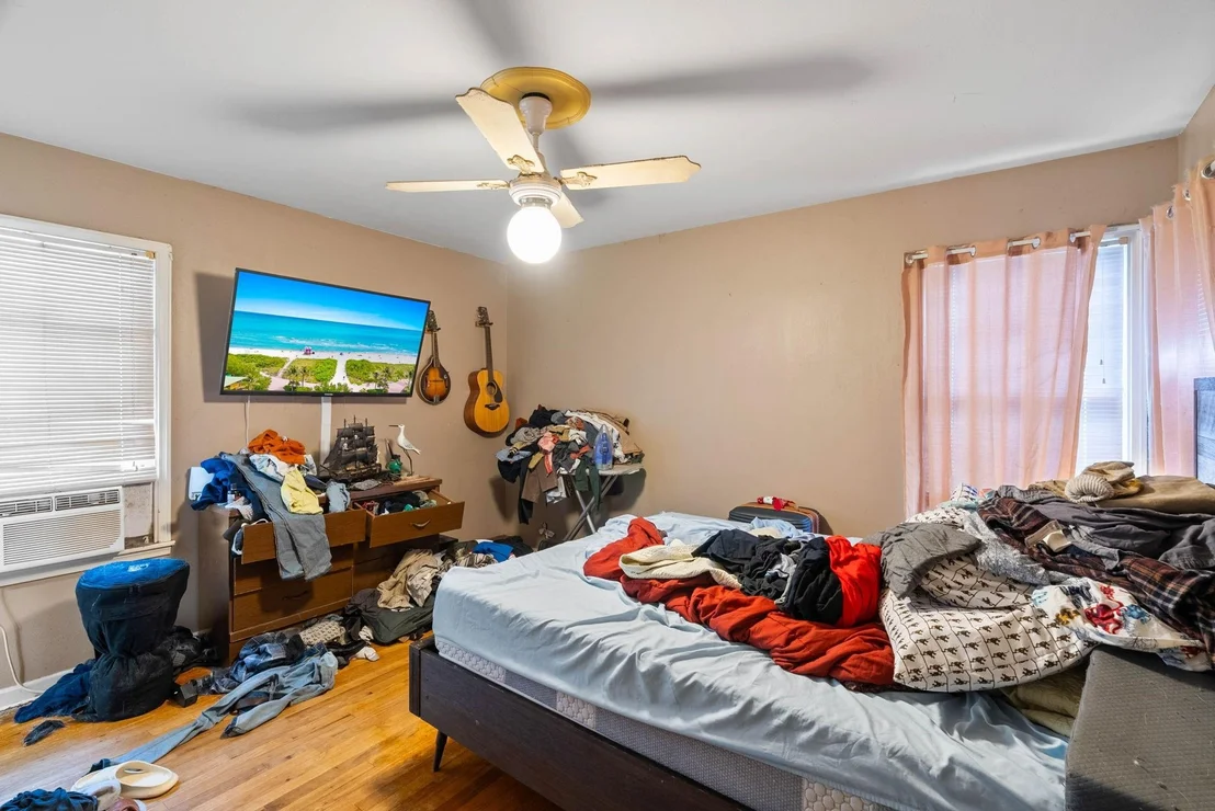 Photo of 1014 Barracuda Place