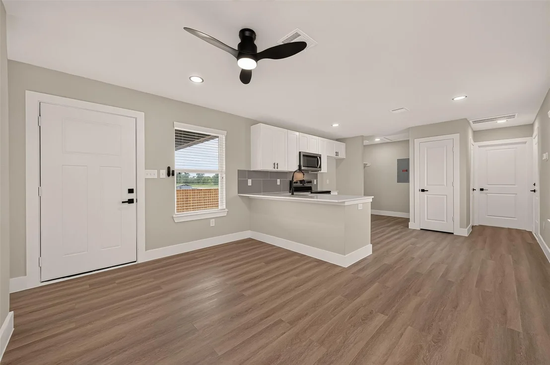 Photo of 1269 Road 5714