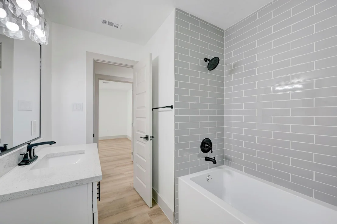 Photo of 4419 Botany Lane