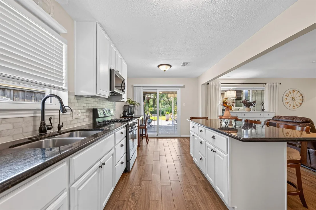 Photo of 5038 Pine Cliff Drive