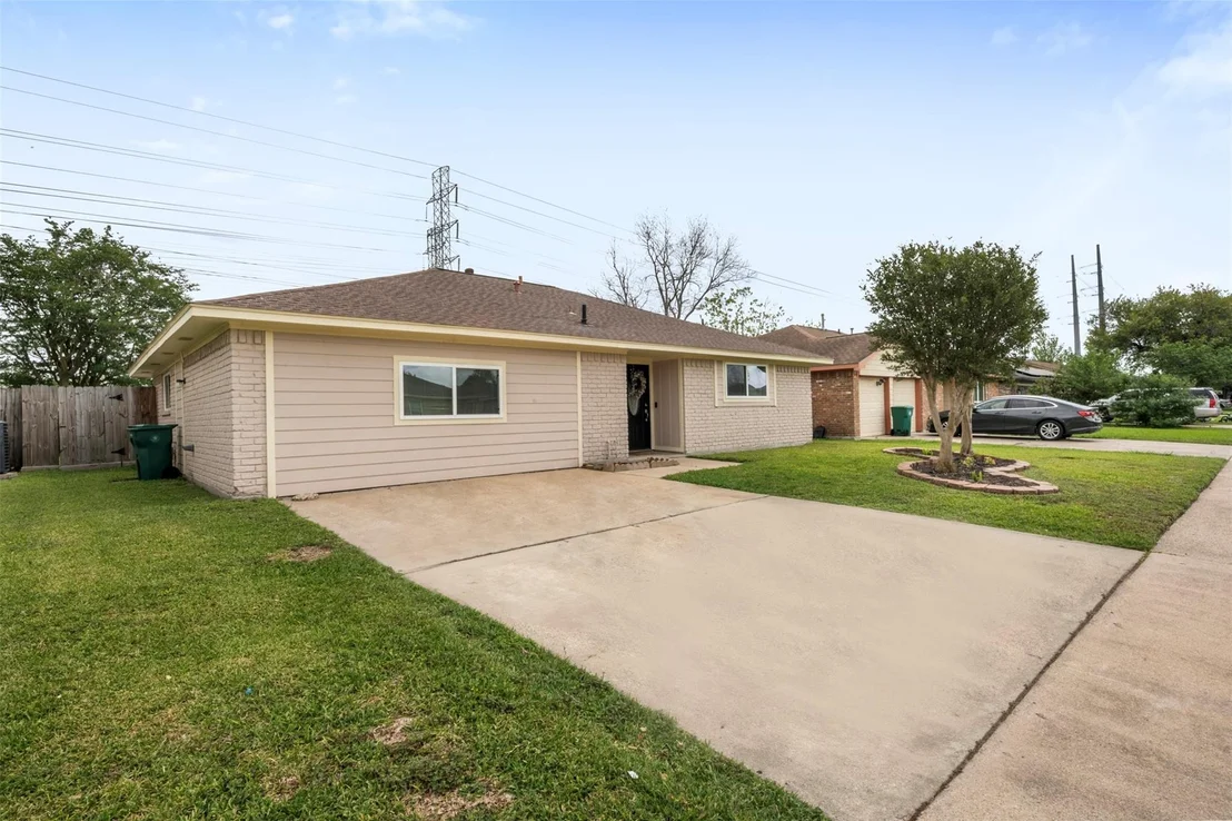 Photo of 4163 Bermuda Drive