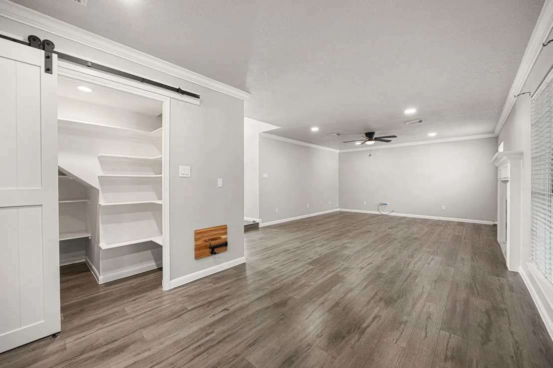 Photo of 10214 Hedge Way Drive