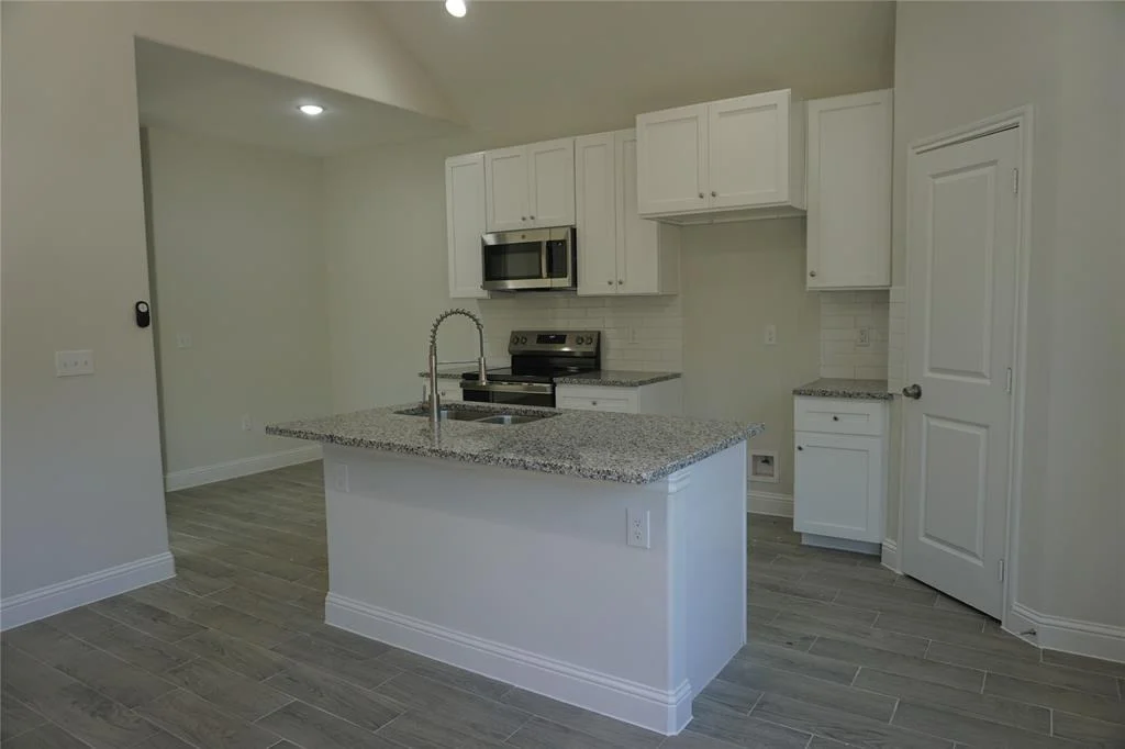 Photo of 9978 Calendar Street