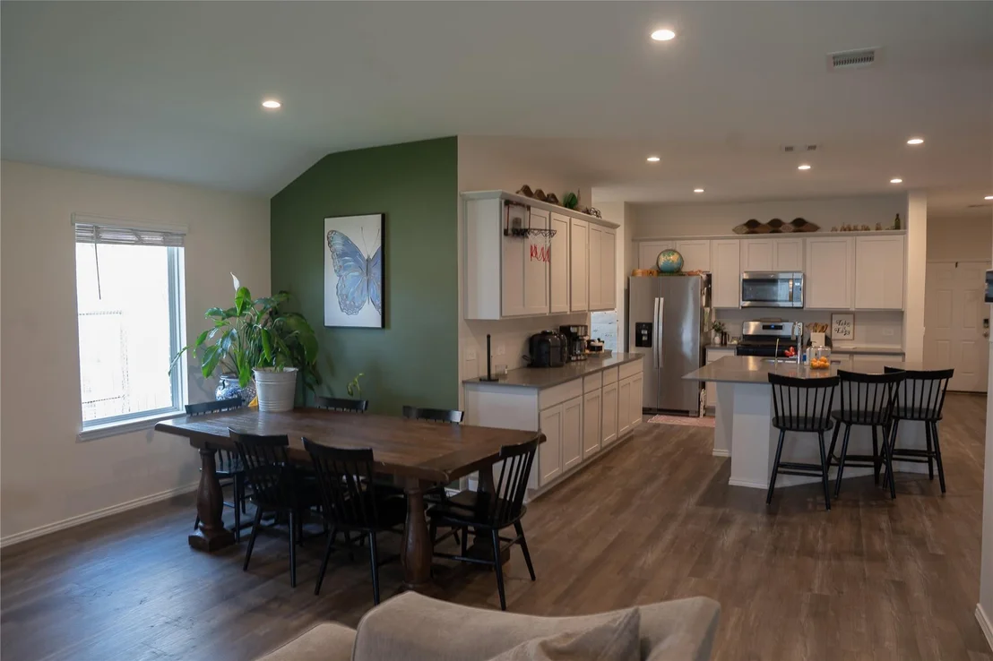Photo of 1008 Llano Trail