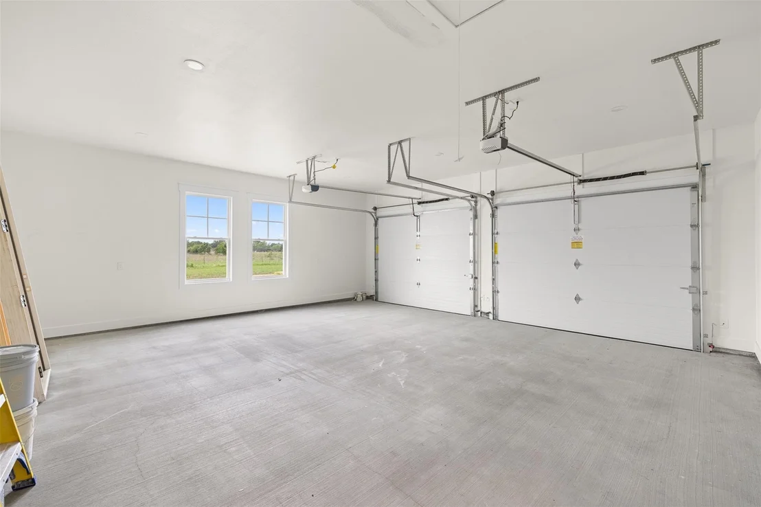 Photo of 112 Court Side Drive