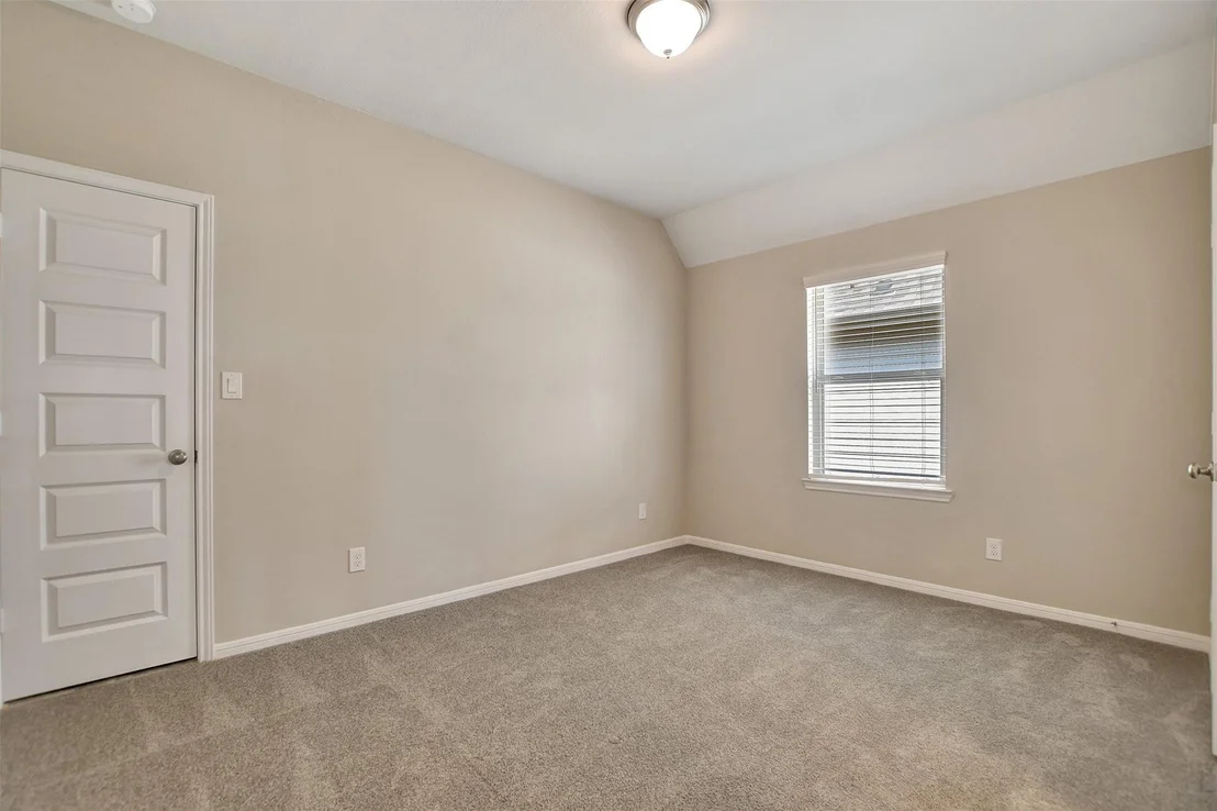 Photo of 246 Peninsula Point Drive